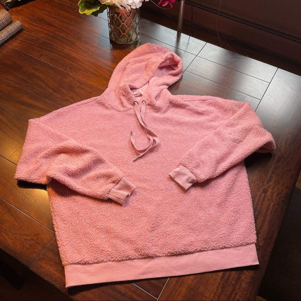 Pink Sweater - Picture 2 of 8